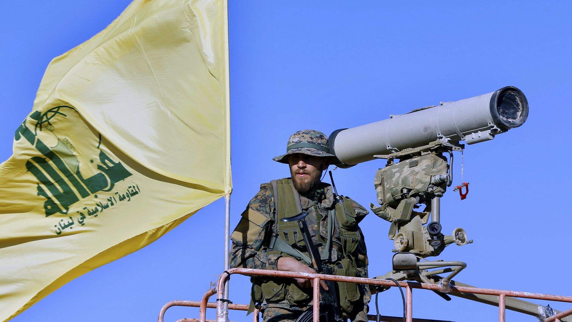 حزب الله: هاجمنا بعد ظهر اليوم مواقع جل العلام والبحري وزرعيت وثكنة شوميرا وبرج مراقبة في حبد ‏البستان بالأسلحة المباشرة وأصبناها إصابة دقيقة  