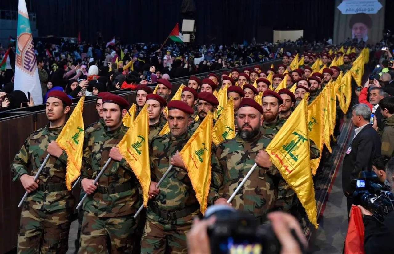 الأخبار: واشنطن تسعى إلى عقد صفقة مع &quot;حزب الله&quot;... ماذا في التفاصيل؟ 