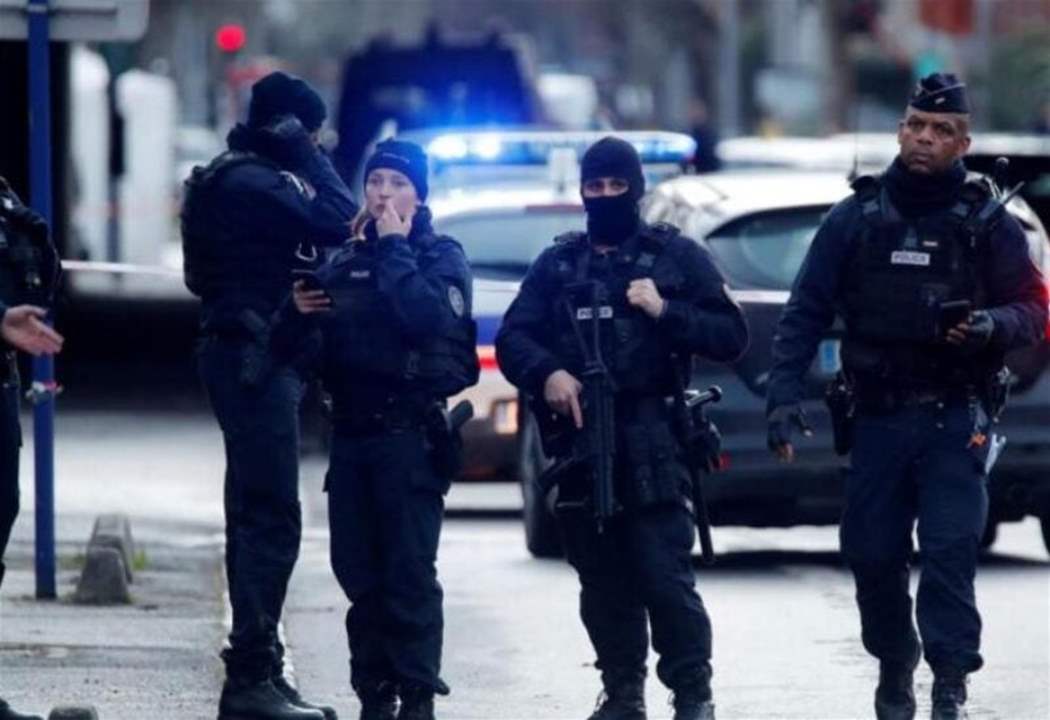 هجوم بسكين في محطة قطارات في باريس ووقوع اصابات 