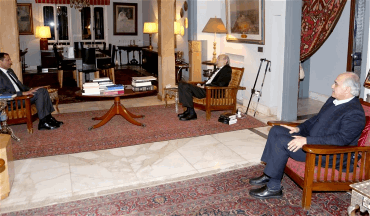 جنبلاط عرض للتطورات مع السفير القطري