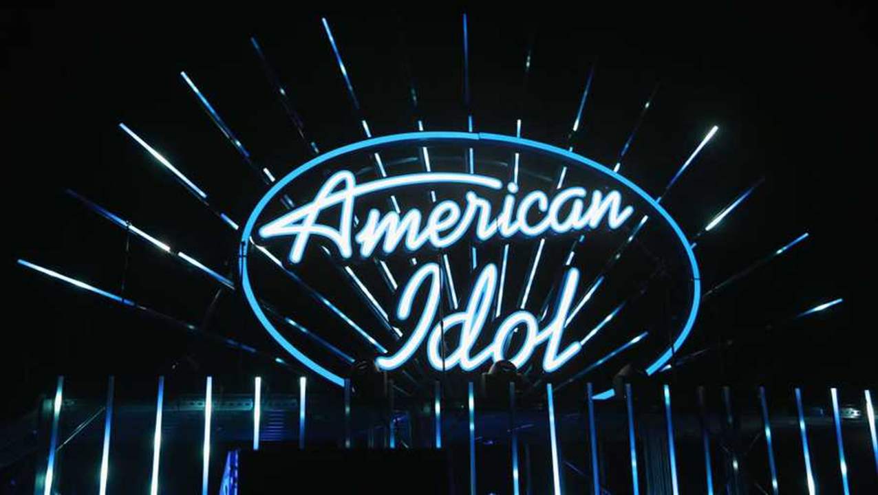 ايجاد نجمة American Idol متوفاة في منزلها