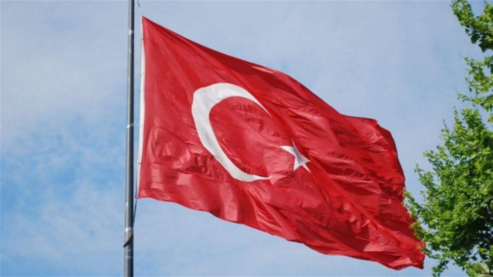 تركيا تنفي منع إصدار تصاريح إقامة جديدة للأجانب في إسطنبول 