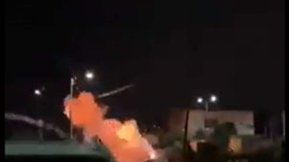 بالفيديو - تفجير عبوة بآلية لجيش الاحتلال الاسرائيلي خلال اقتحام قواته قلقيلية بالضفة الغربية