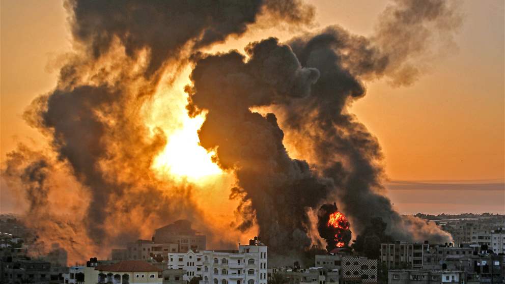 اليوم الـ 38 من العدوان الإسرائيلي على غزة .. الاحتلال يواصل قصفه للمستشفيات والمباني السكنية 
