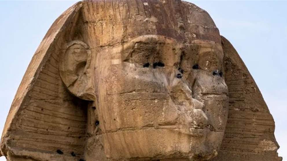 فيلم "نابليون" يعيد الجدل بشأن "أنف أبي الهول" في مصر 