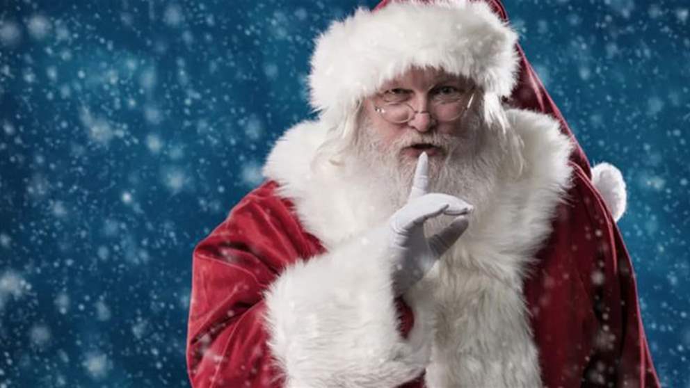 بالفيديو - "سانتا كلوز" يقبض على تجار مخدرات!
