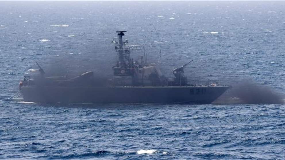 الأسطول الأمريكي ينفي بيان "أنصار الله" بشأن الهجوم على سفينة أمريكية 