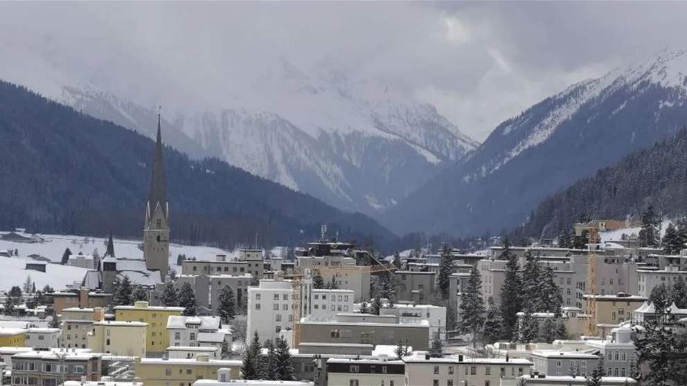 فندق بمنتجع سويسري يمنع "اليهود" من التزلج