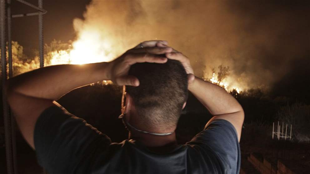 حريق يلتهم مخيّمًا للنازحين السوريين في هذه المنطقة 