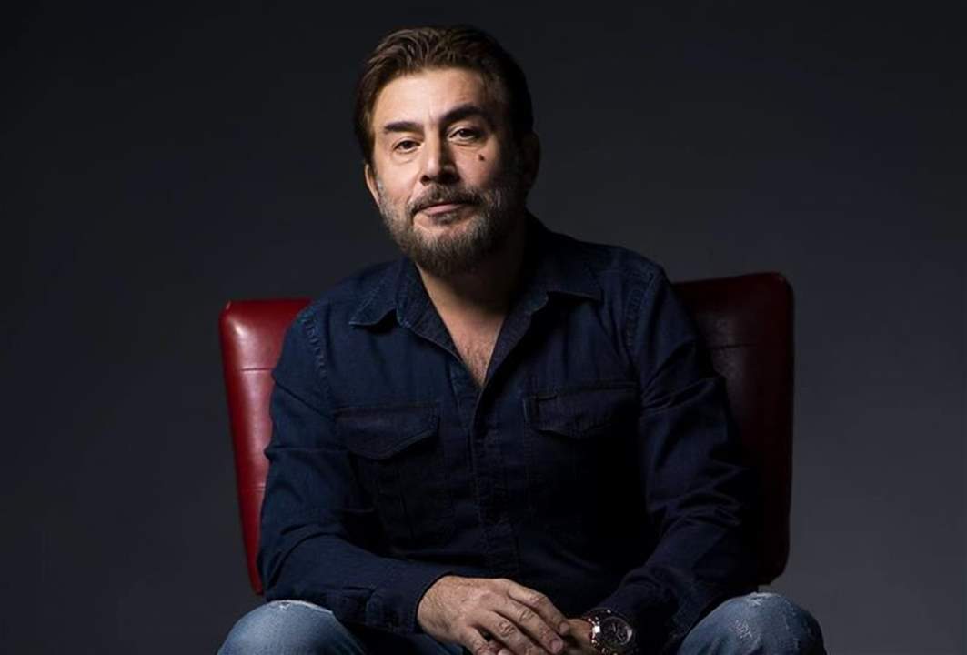 عابد فهد وكاريس بشار... "دقيقة صمت" في بيروت! 