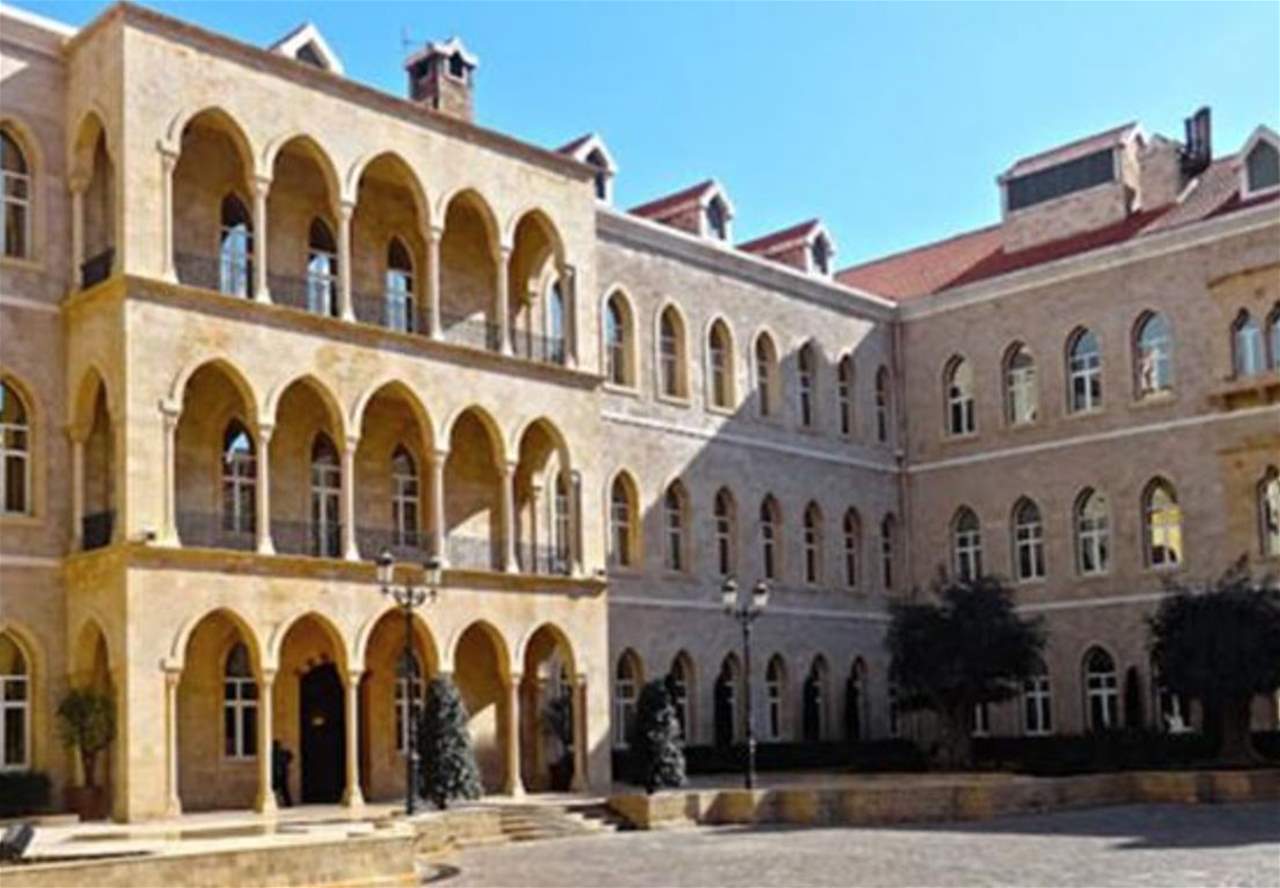 لقاء مسائي بين شخصيتين بارزتين لبتّ سياسة الحكومة الجديدة!