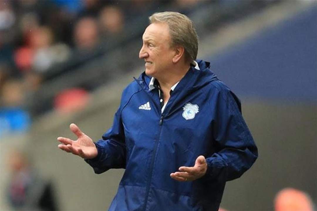 نيل وارنوك مدرب كارديف: الفوز على ليفربول "مستحيل عمليا"