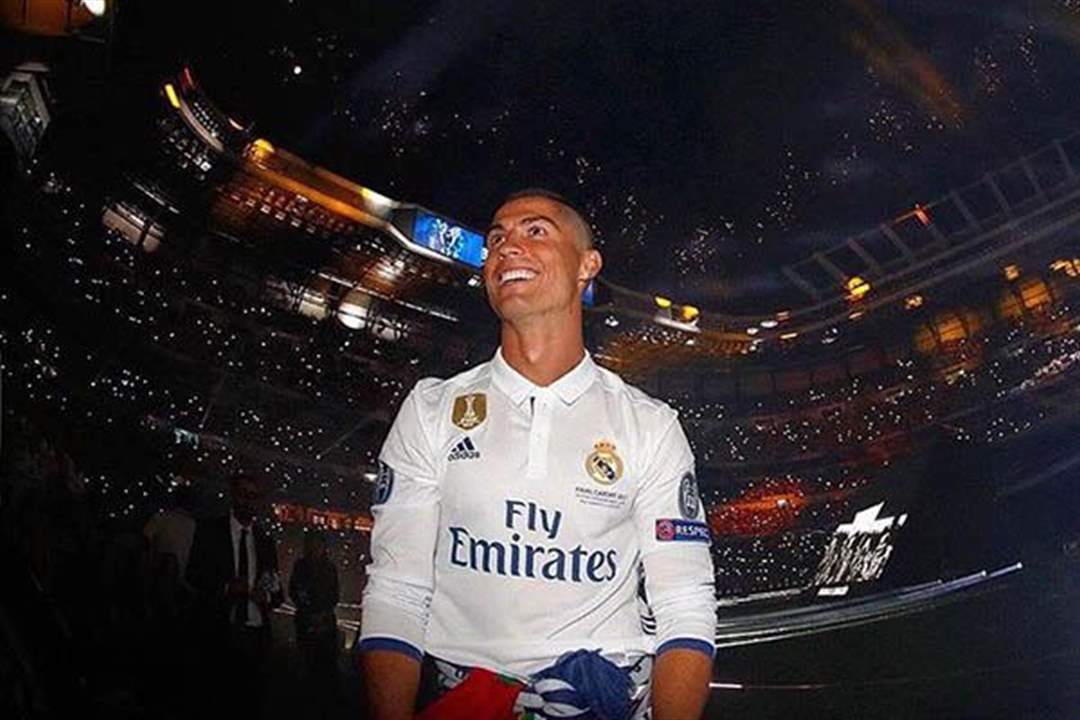 رونالدو "الوفي" قبل الكلاسيكو: أحترم جدا فريق برشلونة، لكن فريقي السابق ريال مدريد في قلبي!