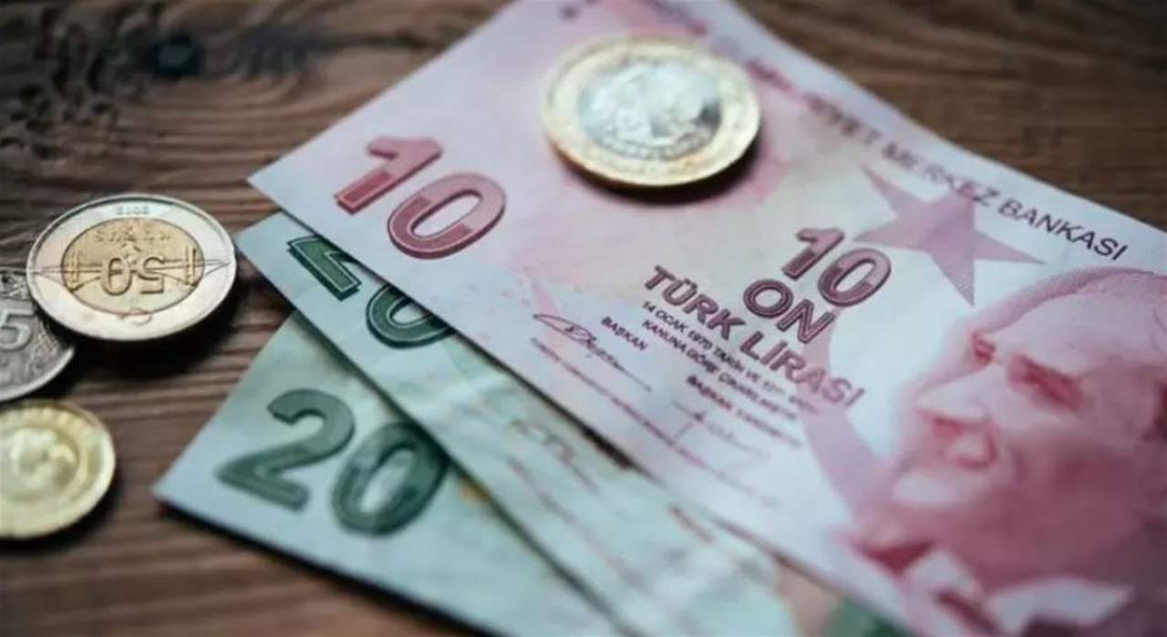 الليرة التركية تقفز أمام الدولار لأعلى مستوى لها في 3 أشهر