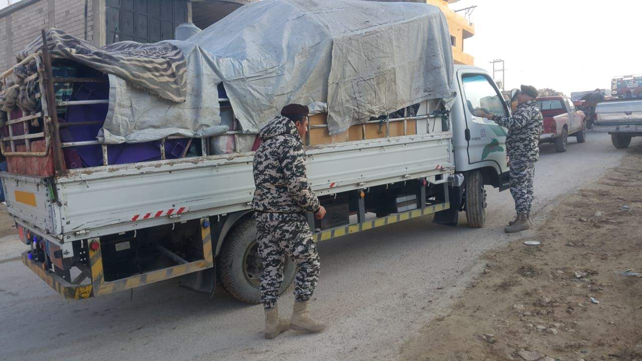 50 نازحاً سورياً يغادرون عرسال الى القلمون الغربي 