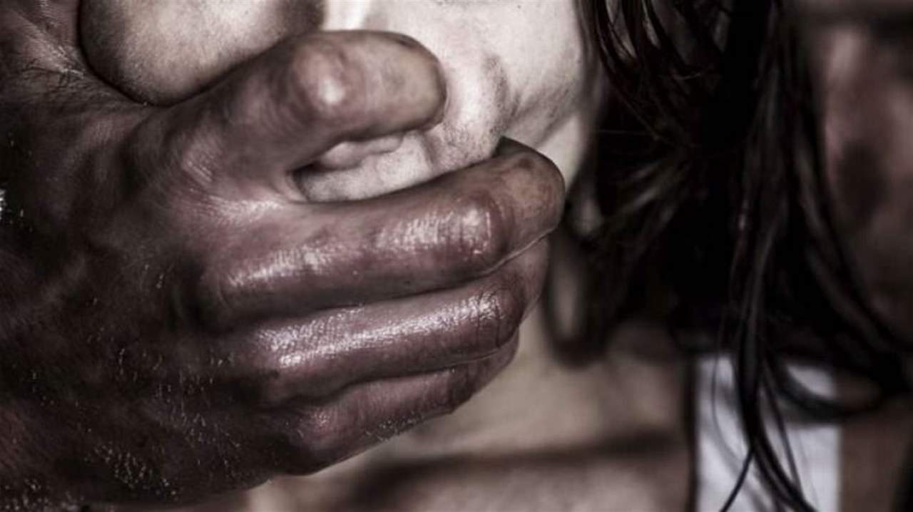  اغتصب شقيقته وحملت منه!