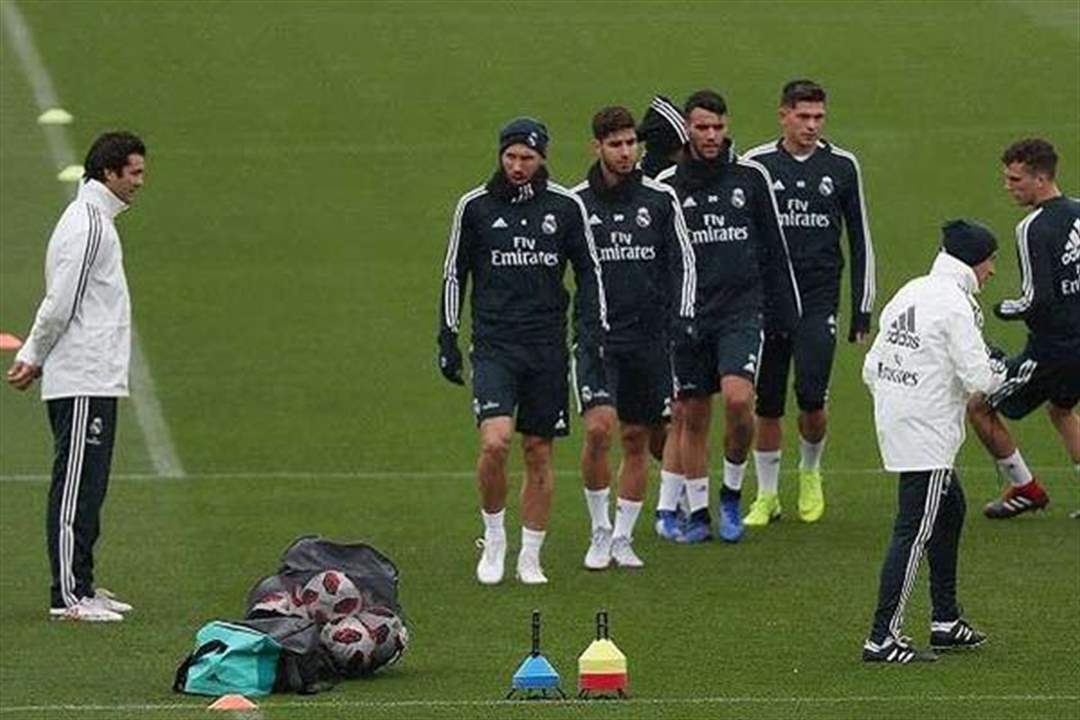 مصير سانتياغو سولاري مع ريال مدريد يتحدد الاثنين .. المدرب يركز على المباراة ويتناسى المستقبل!