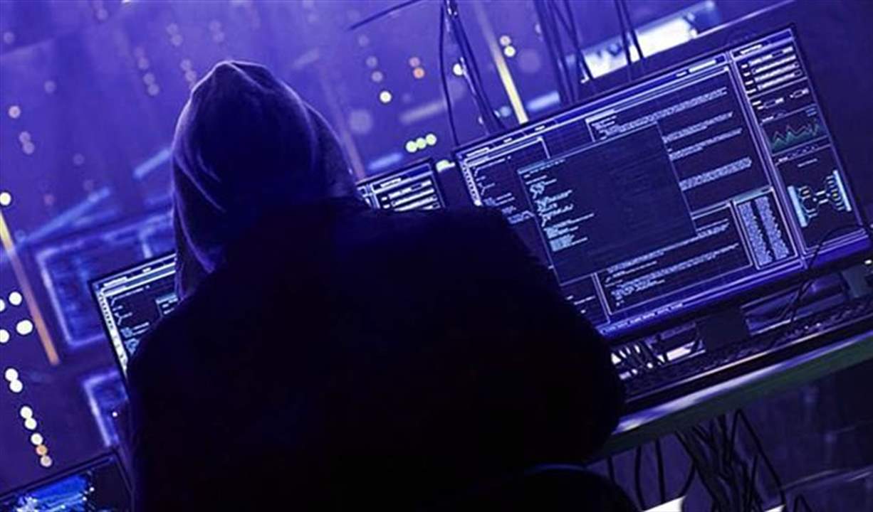 "هاوي جمع معلومات" ببرامج وكالة الأمن القومي الأميركي!