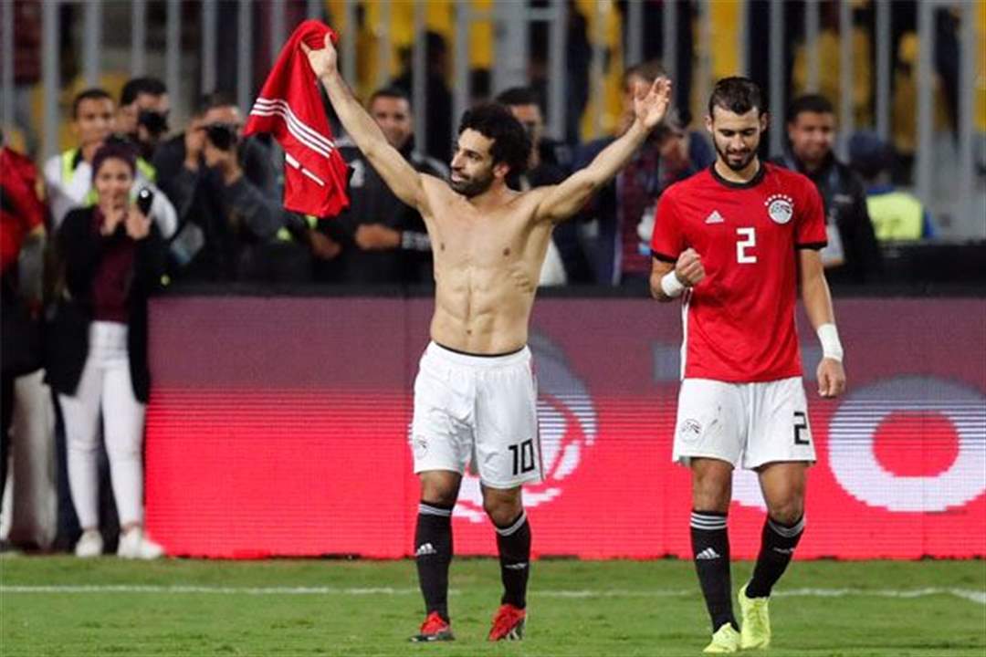 حلق شعر صدر محمد صلاح يشعل مواقع التواصل الاجتماعي