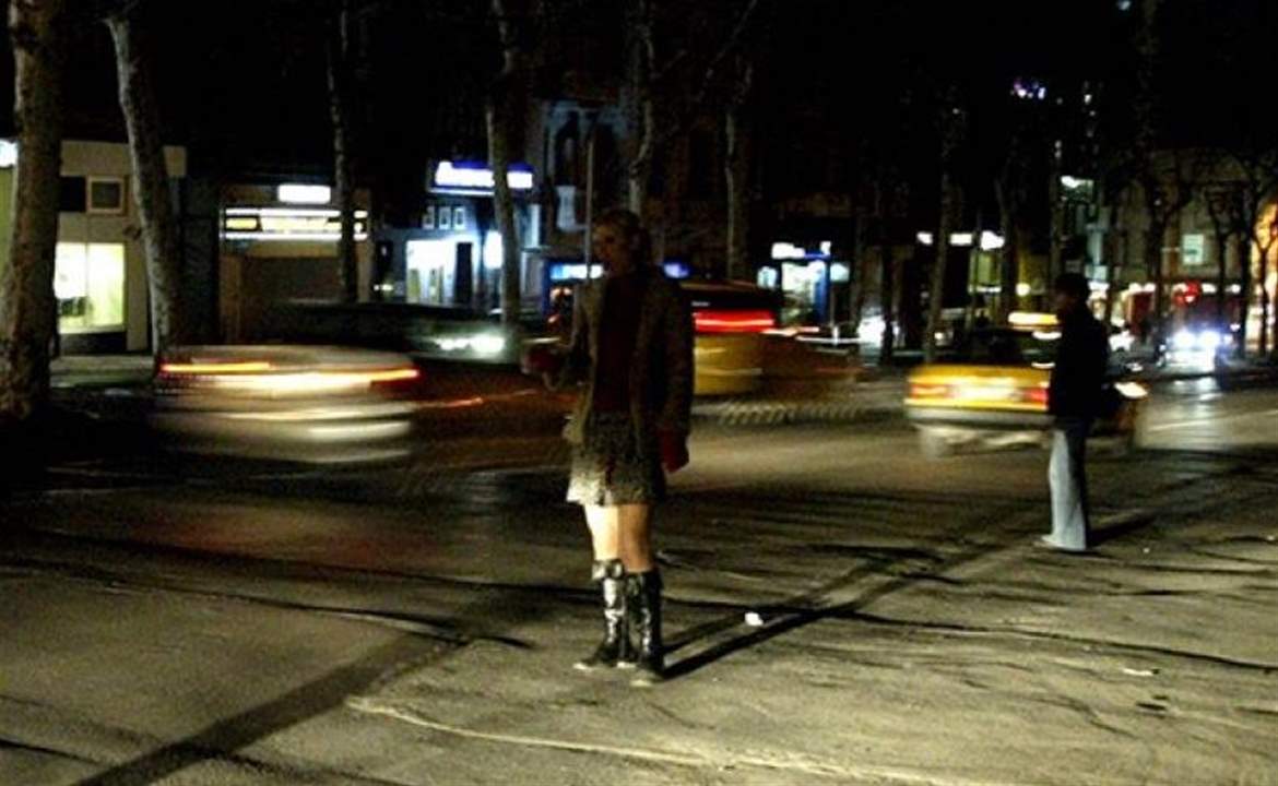 تركيا تجني مليارات الدولارات من الدعارة!