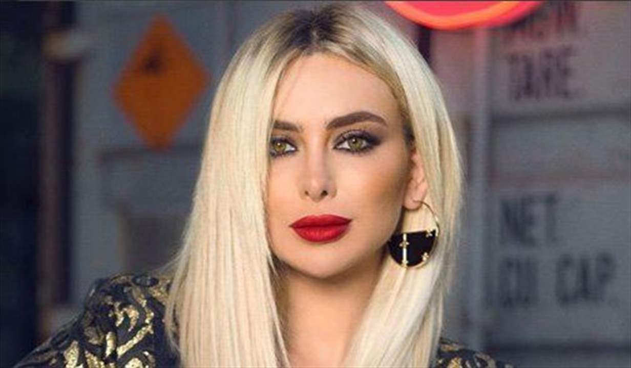 الممثلة ستيفاني صاليبا تعرضت للإستغلال من قبل خالها 