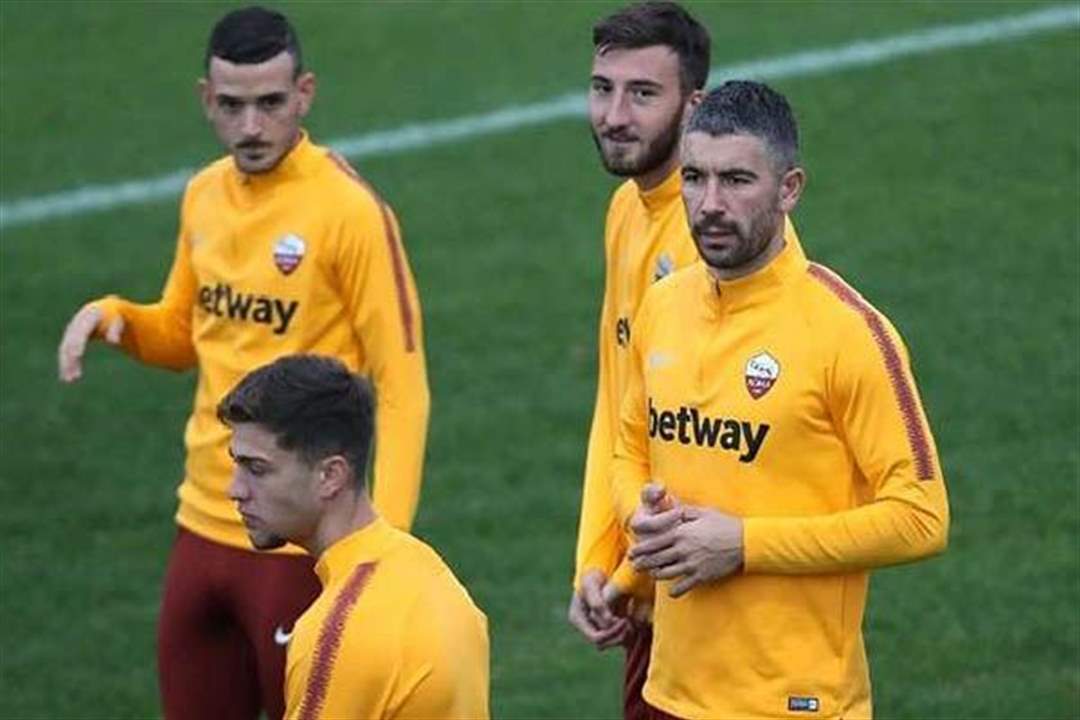 نجم روما ألكسندر كولاروف يجزم أن مشجعي الذئاب لا يعرفون شيئا عن كرة القدم: لا يفقهون شيئا في اللعبة!