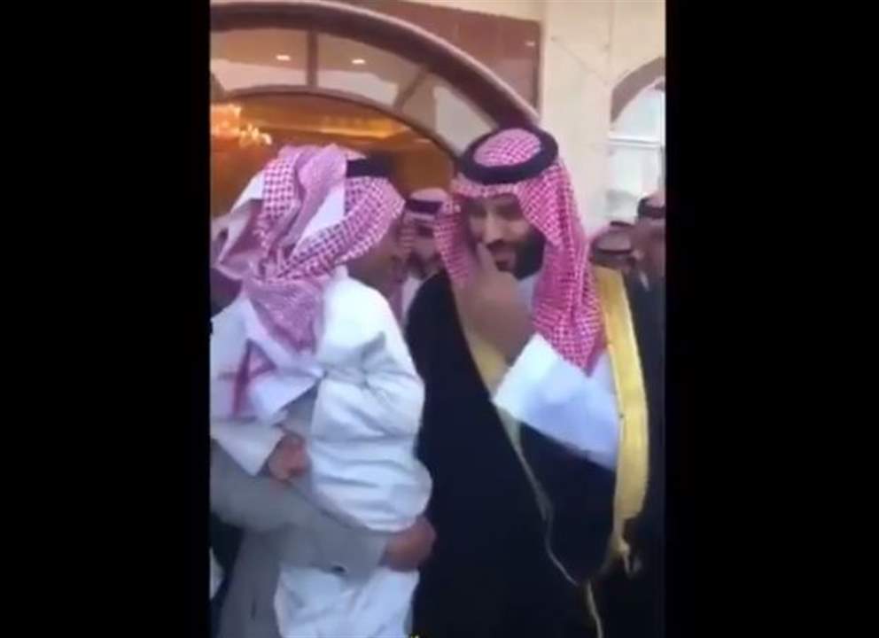 هذا فعله طفل سعودي بسيارة "مرسيدس" تلقاها من محمد بن سلمان! 