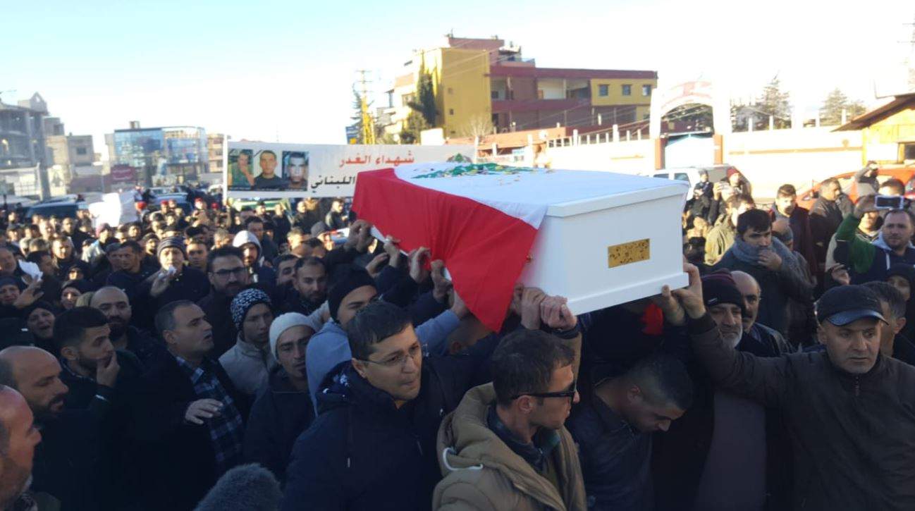 بالصور - تشييع المجند الشهيد رؤوف يزبك بعدما "نالت منه يد الإجرام ورصاصات الغدر"