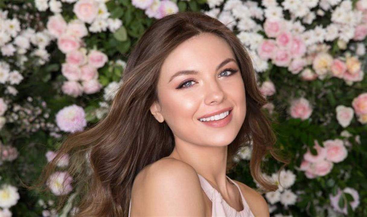 بعد خسارتها في مسابقة ملكة جمال الكون... مايا رعيدي تنتقد ريما فقيه