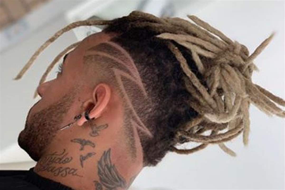 نيمار سيظهر بقصة شعر جديدة.. ويبدي سعادته بمواجهة مانشستر يونايتد