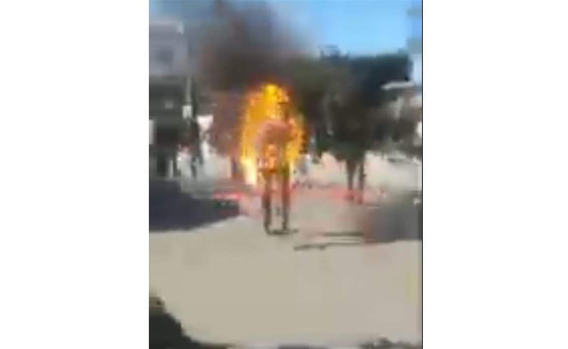 اشتباكات بين الشرطة ومتظاهرين في تونس بعد انتحار صحفي حرقاً 
