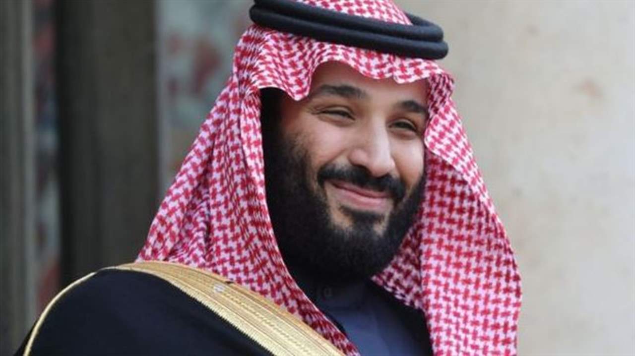 صور خاصة لولي العهد محمد بن سلمان بعيداً عن الزي الرسمي