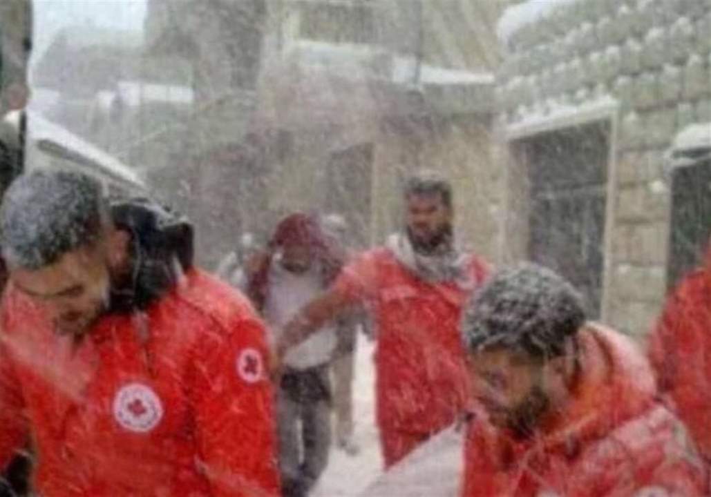 بالصورة - للمرة الثانية.. ولادة طفل آخر داخل سيارة للإسعاف أثناء العاصفة