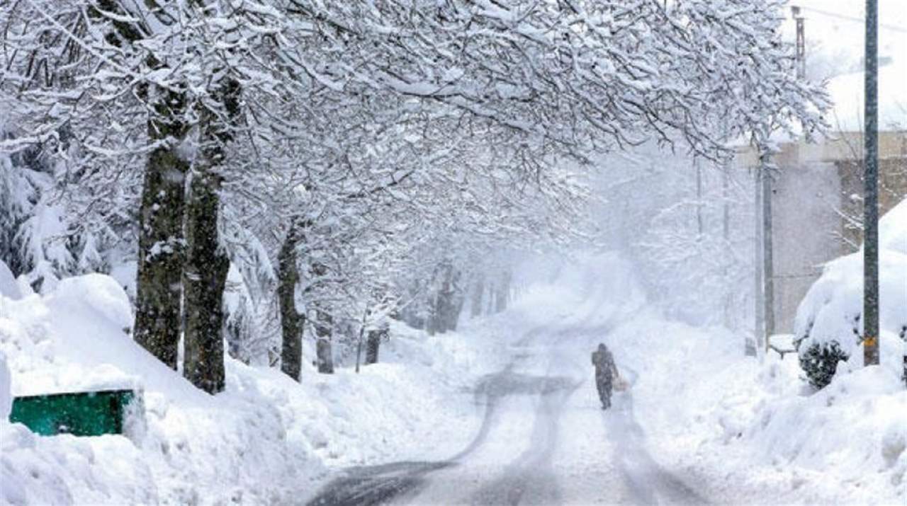 استعدّوا للعاصفة "تريسي"... رياح "قوية جداً" وثلوج على ارتفاع 700 متر!