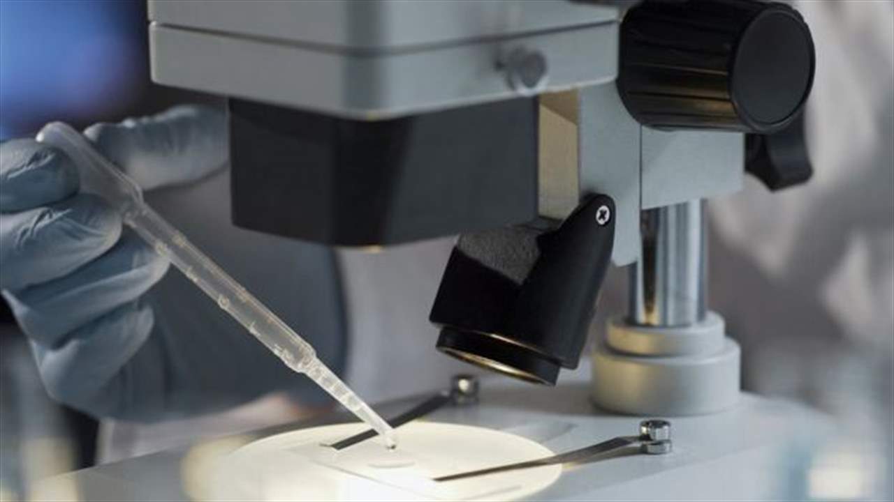 رجل اعمال يكتشف عقمه بعد إنجاب 3 أبناء!...