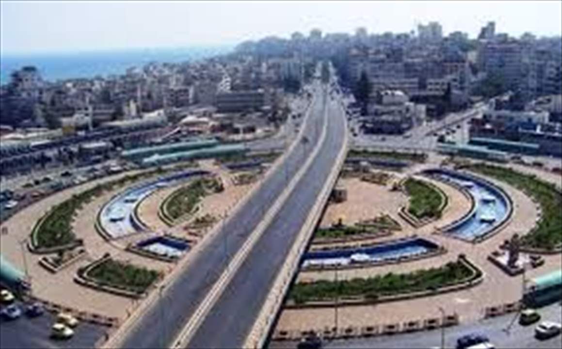 سانا: سماع دوي انفجار في ساحة الحمام في مدينة اللاذقية السورية وأنباء عن إصابات