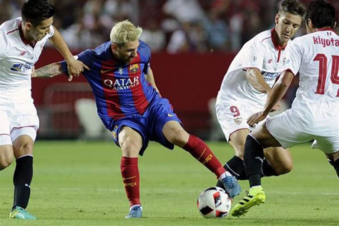 غاب ميسي فاحتفل لاعبو اشبيلية!!