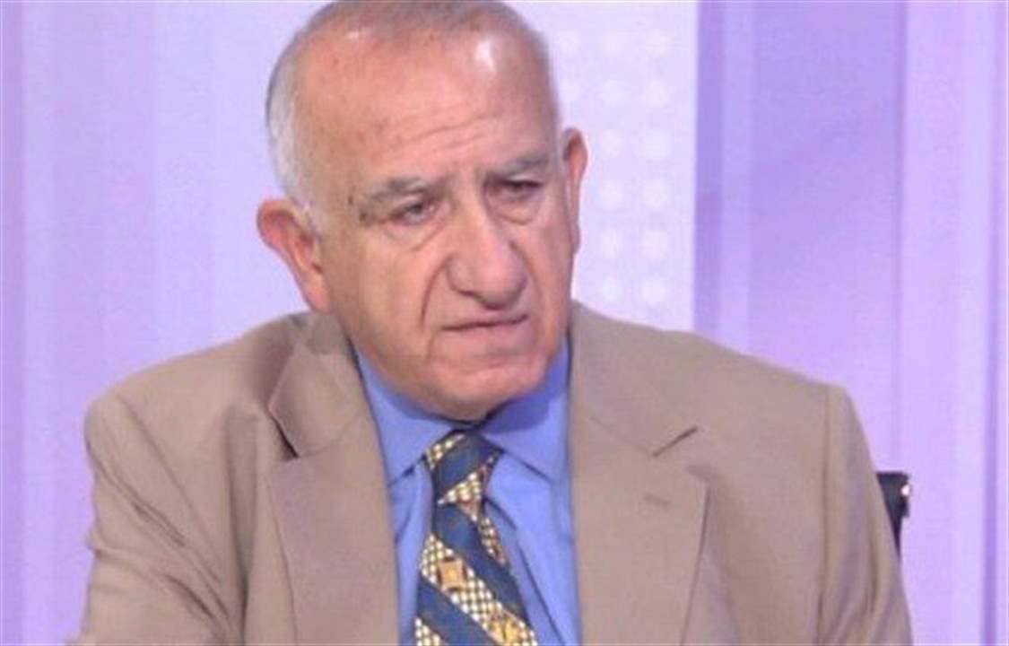 الموت يغيب الصحافي إدمون صعب عن 79 عاماً