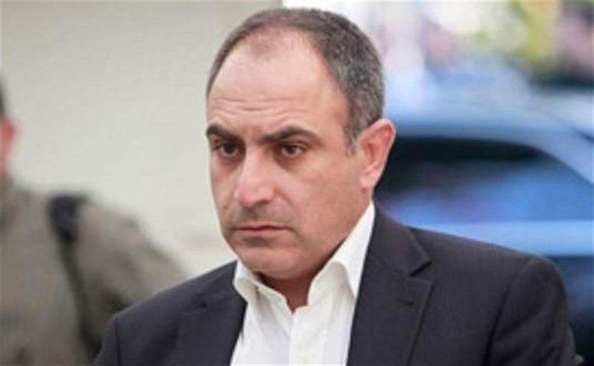 أسود تعليقاً على حديث نصرالله: عفوا سماحة السيد لا أوافقك!