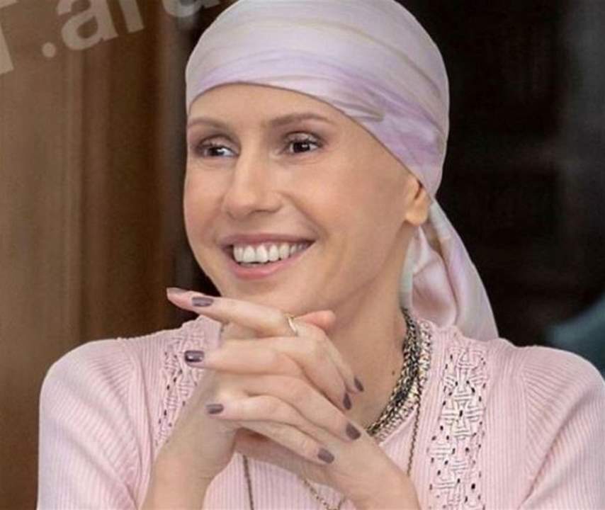  أسماء الأسد تخضع لعملية جراحية... والرئاسة السورية تنشر صورة لها!