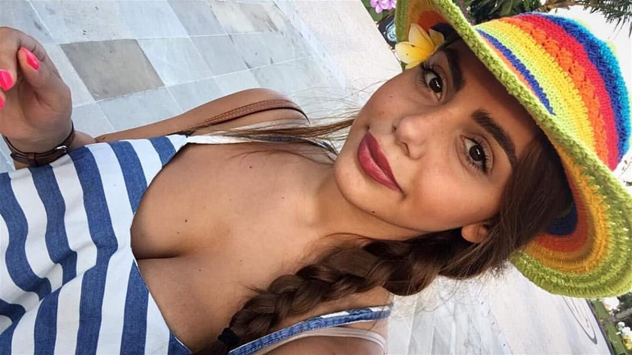 شمس الملا تظهر بالمايوه مع حبيبها في صور جريئة 