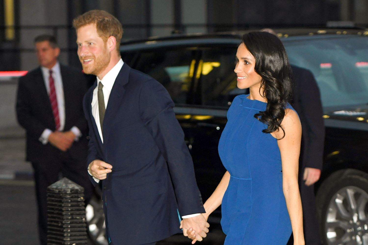 الشرطة البريطانية توجه تحذيراً لميغان ماركل: لا تغلقي باب السيارة أبداً!