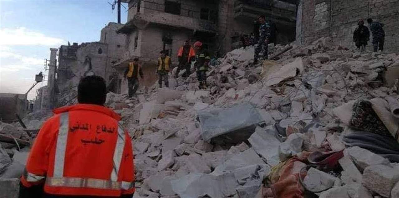 بالصور- وفاة 11 شخصاً على الأقل بينهم 4 أطفال جراء انهيار مبنى سكني في حلب