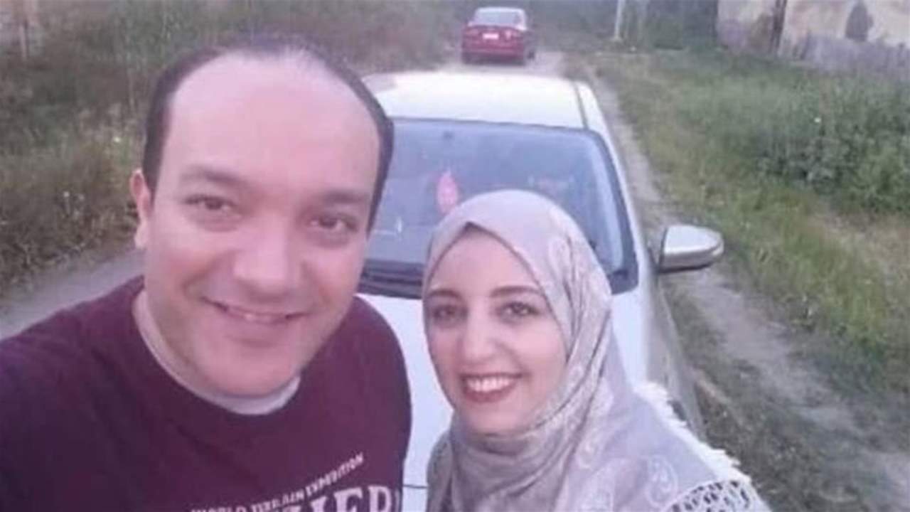 وجد صوراً عارية لها على هاتفها... فذبحها مع أطفالهما الثلاثة!