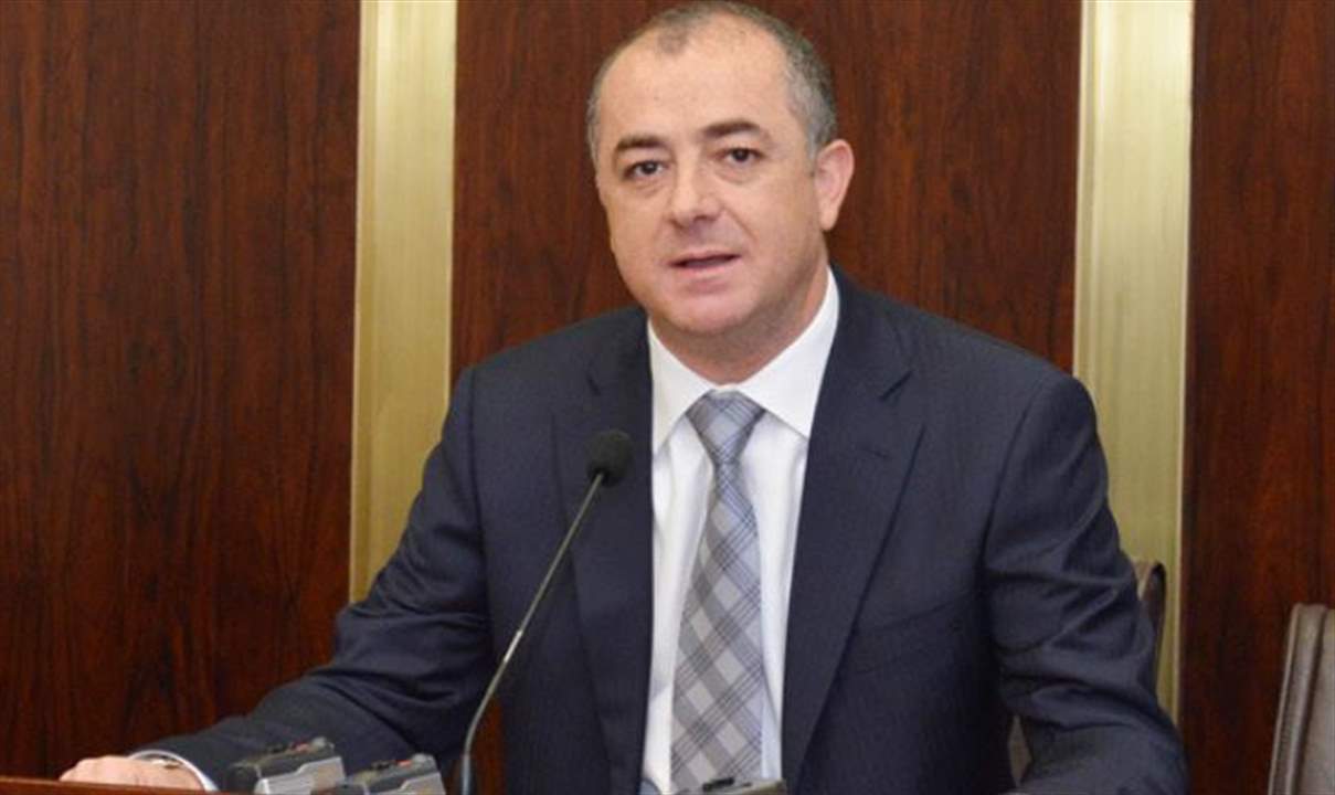 وبو صعب يرد: لا نتصرّف بـ"المونة"!