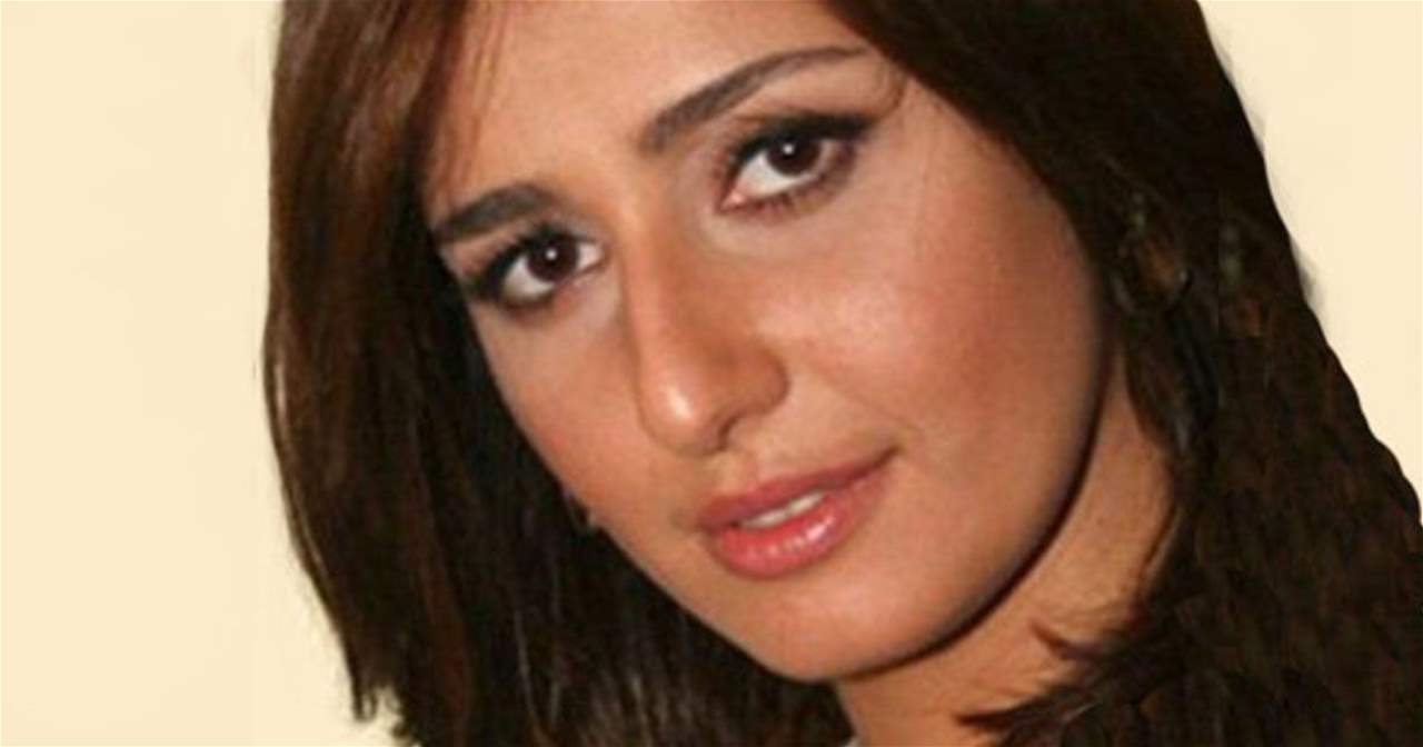 حلا شيحا تدافع عن شهيرة وسهير رمزي:  الجميلتان تتخليان عن الحجاب