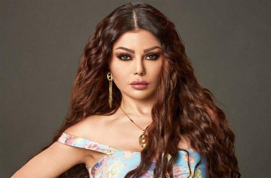 هيفاء وهبي تكشف عن خط أزيائها وتدعم حقوق المثليين..."في عالمي الخاص المساواة تطال كل التفاصيل"  