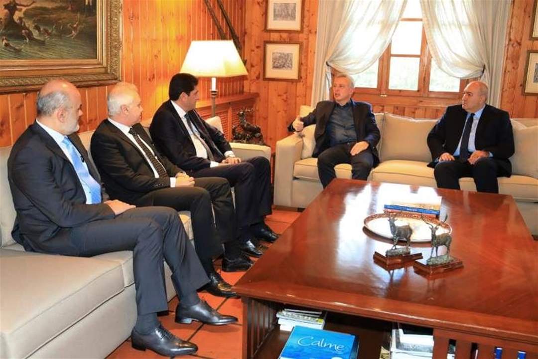 لقاء مطول بين فرنجية ووفد قواتي في بنشعي
