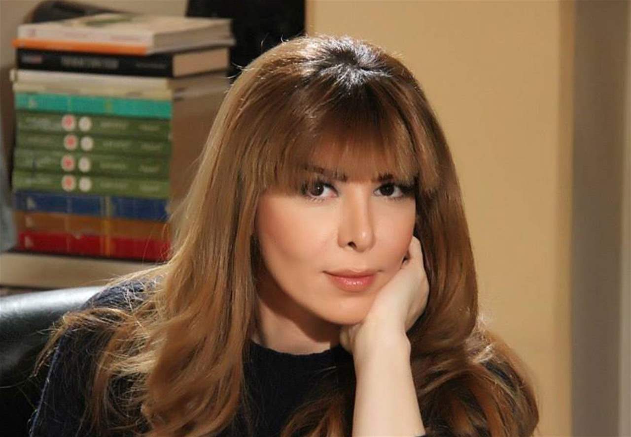 عبير شمس الدين تنجو من حريق مروع في دمشق!