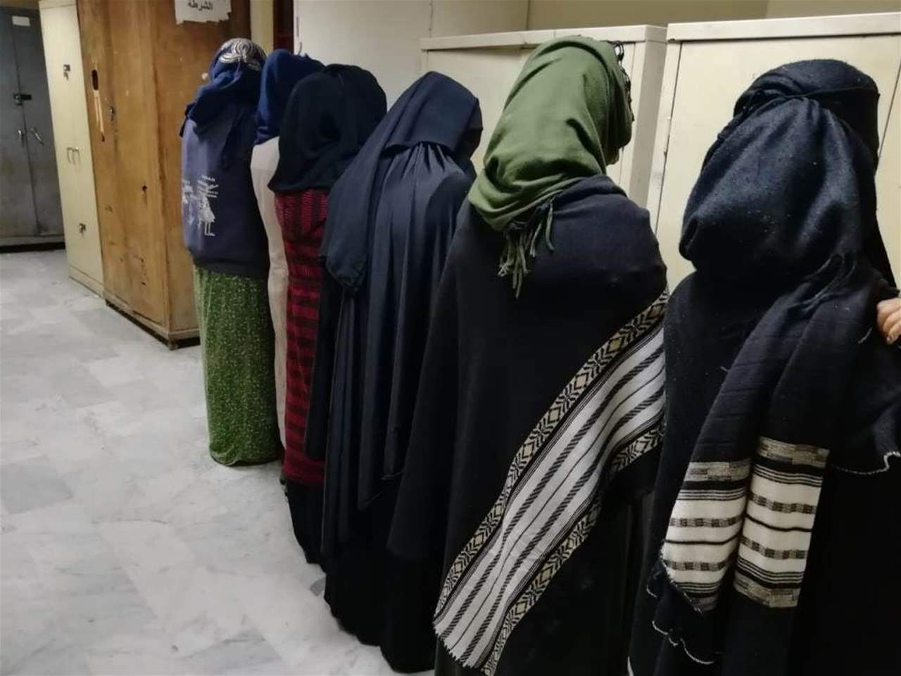 توقيف نساء يجبرن اطفالهن على التسول في طرابلس